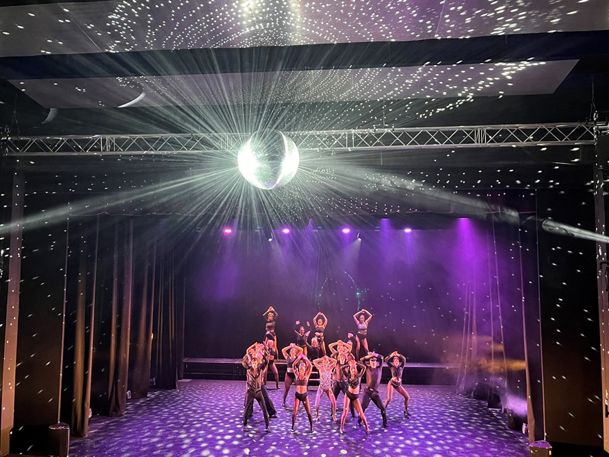 Dance Showcase 5