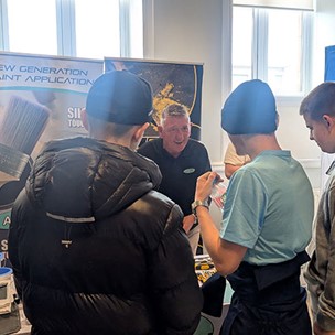 PXL 20250910 100643036 Res